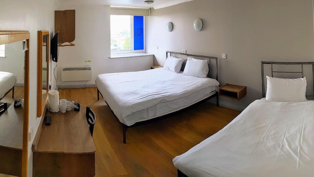247Hotel.Com Олдем Екстер'єр фото