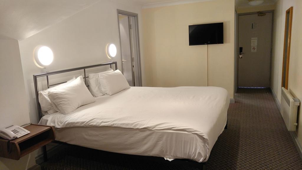 247Hotel.Com Олдем Екстер'єр фото